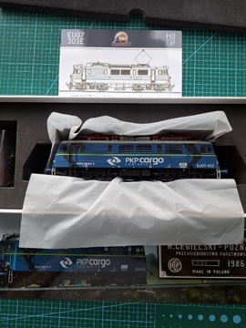 Schlesienmodelle lokomotywa EU07-402 PKPCARGO DCC 