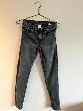 Jeansy czarne ZARA skinny fit rozm. 140 - 10 lat