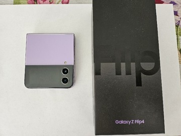 Samsung Galazy Z Flip4