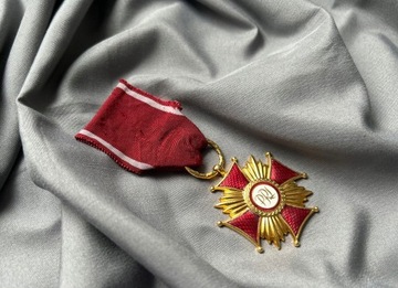 Złoty krzyż zasługi PRL 1974 ze wstęgą pamiątkowy