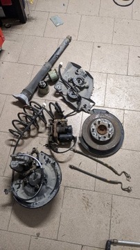 Piasta tył nosek daszek lampa MAZDA cx30 3 BP