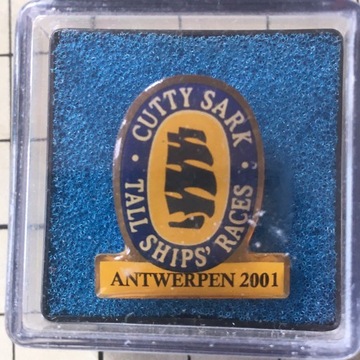 Wpinka pin znaczek z operacji żagiel 2001 w Antwer
