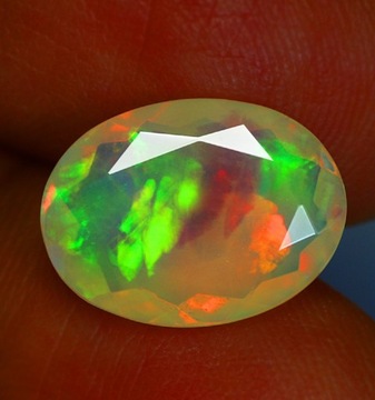 Naturalny Opal 2,34 ct Etiopia 