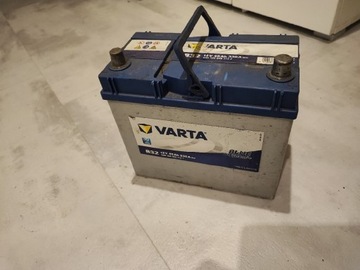 Akumulator Varta B32