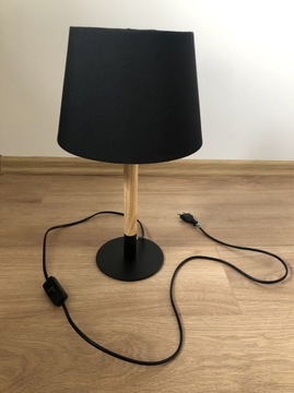 Lampka lampa stołowa nocna z drewnianą nóżką