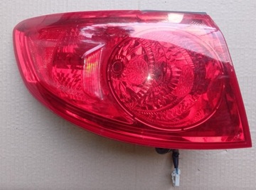 Lampa tylna lewa.Hyundai Santa Fe II 2006-9