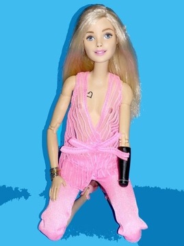 nocna koszulka z tiulu dla Barbie 90