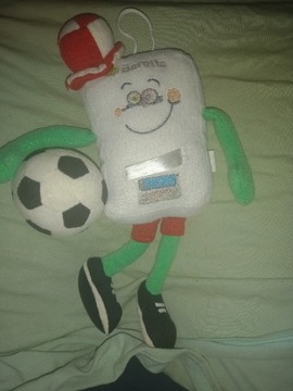 Zabawka pluszak piłką piłkarz maskotka biało zielo
