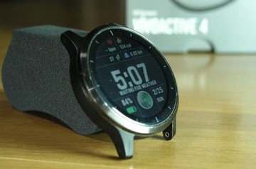 Garmin vivoactive 4, używany, komplet