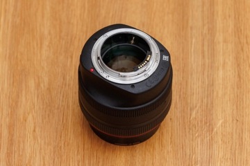 Obiektyw Canon 85 1.2 II USM FE - b. dobry stan