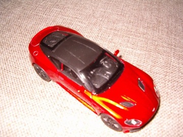 MODEL METAL - WELLY Aston Martin 