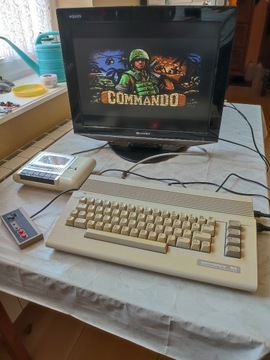 Commodore C64 komplet z grami tapecart gwarancja.