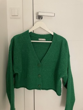 sweterek zielony 