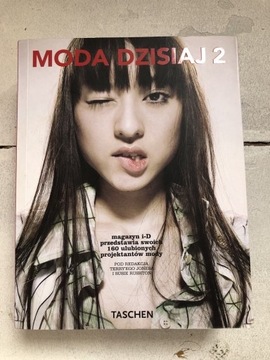 TASCHEN książka „Moda dzisiaj 2” magazyn i-D