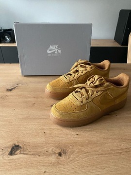 Buty Nike Air Force 1 LV8 3 rozmiar 38. Nowe 