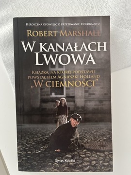 W kanałach Lwowa Robert Marshall