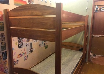 Łóżko piętro drewniane 