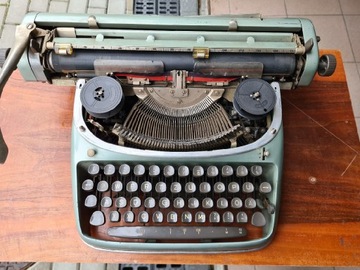 Maszyna do pisania ALPINA 