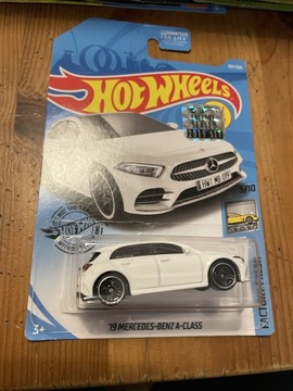 19 Mercedes Benz A Hot Wheels Factory Sealed 2019