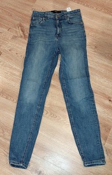 zwykłe jeansy roz 34