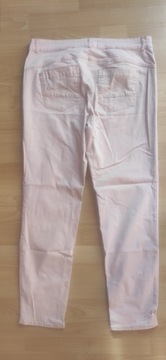 Różowe spodnie 44 