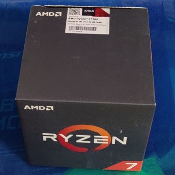 Procesor AMD Ryzen 7 1700 BOX (z wentylatorem)