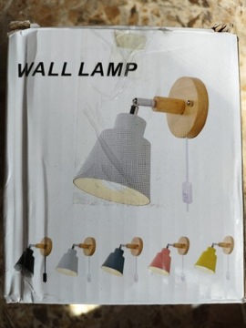 Lampa kinkiet czarna z włącznikiem 