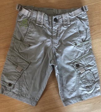 Krótkie spodnie, bajeranckie, regulowane - 104 cm