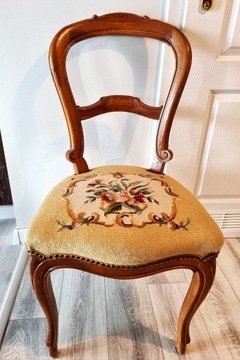 Stylowe rzeźbione krzesło medalion z gobelinem