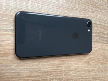 iPhone 8 64GB, bez zarysowań