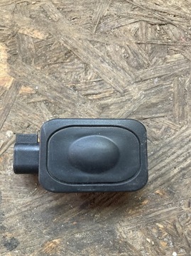 Przycisk klapy elektrycznej Ford Kuga MK2 