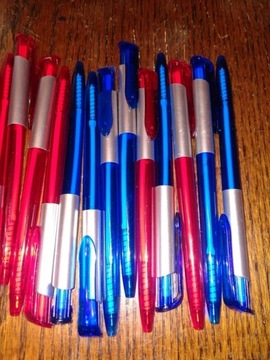 Długopisy niebieskie