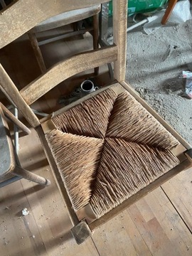 drewniane krzesła  3 szt