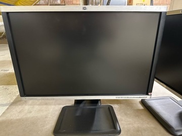 Monitor HP LA2205