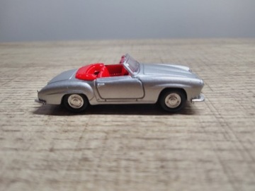 Mercedes Benz 190SL 1955 Welly 1:87