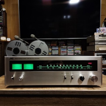 Tuner radiowy stereo JVC VT-700 FM/AM VT 700