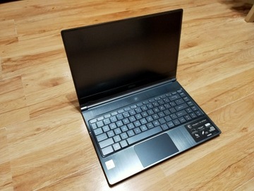 Laptop MSI 14 A10M
