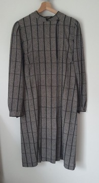 sukienka w kratkę elegancka 46/XXXL pasek