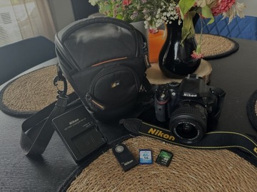 Nikon d5200 zestaw obiektywy karty pamięci torba