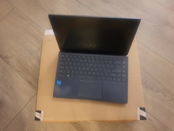 Laptop MSI 14" i5 8GB RAM 256GB SSD