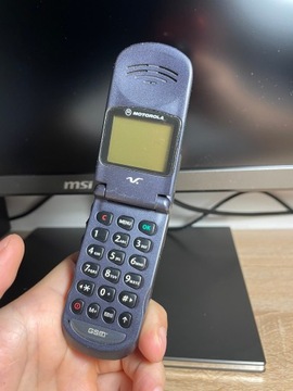 Telefon Motorola V50 rarytas