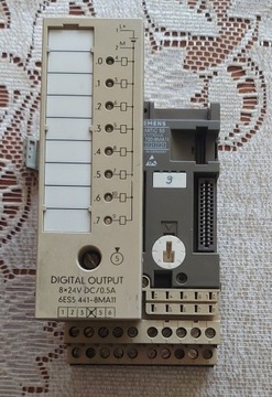 SIEMENS SIMATIC S5 6ES5 441-8MA11 moduł wyjść 24V