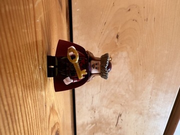 Lego minifigurka master of Lake-town LotR085