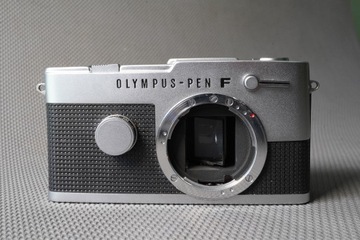 Olympus Pen FT, adapter Canon EOS, Yashica 28mm