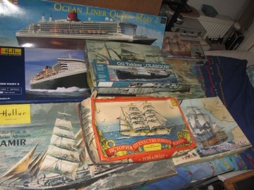 Kolekcja plastikowych modeli statków, okrętów, żaglowców