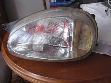 OPEL CORSA Lampa lewy przód