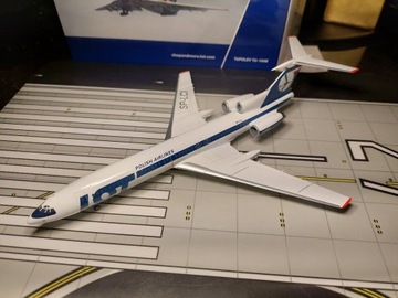 Metalowy model  Tupolev TU-154 LOT HERPA 1:200