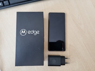 Motorola Edge (2020) 6/128 GB stan bdb
