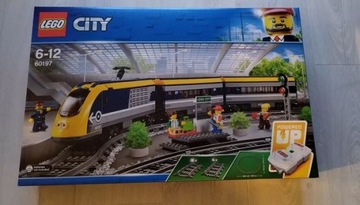 LEGO City 60197 Pociąg pasażerski