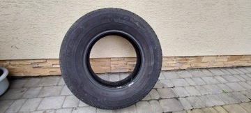 Opona METADOR 225/70 R15 C Sibir Snow